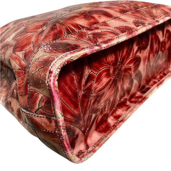 Vintage Brahmin Red Floral Embossed Leather Shoulder Bag w/ Interior Storage - Picture 8 of 14